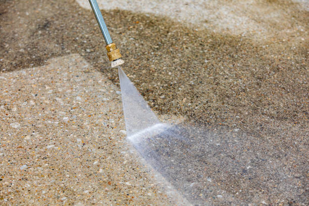 Best Oil Spill Cleanup  in Montura, FL